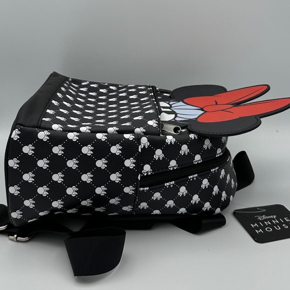 Disney Loungefly Minnie Mouse Mini Backpack - Picture 6 of 10